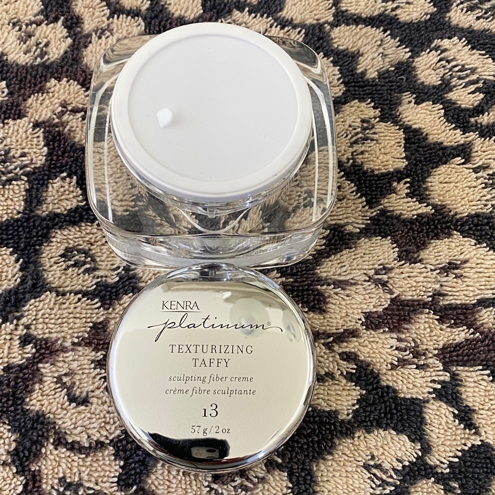 Texturizing Cream - Picture 4 of 5